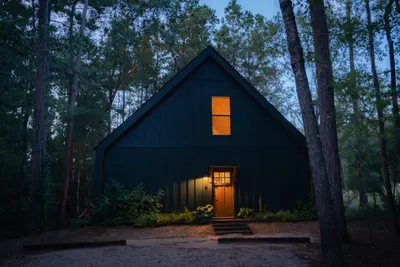 Front Exterior at Woodpecker, Lost Forest Cabins