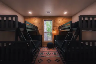 Kids Bunk + Bunk at Woodpecker, Lost Forest Cabins